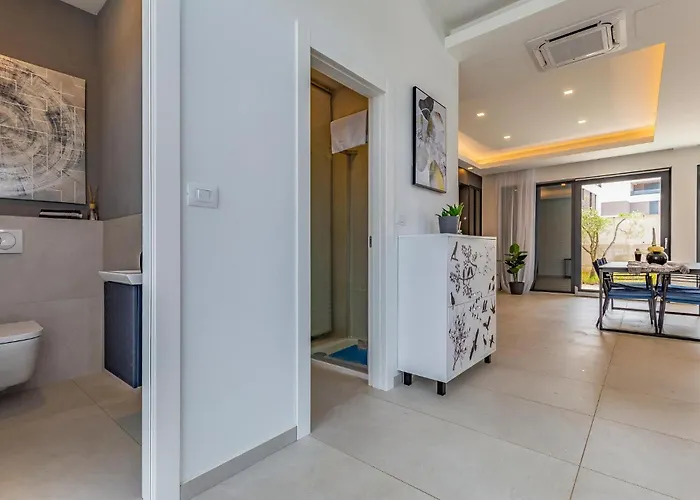بيت للعطل In With Kitchen *