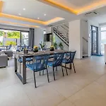 Luxurious Home In Pula Casa de Férias *