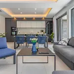 Luxurious Home In Pula * Pula
