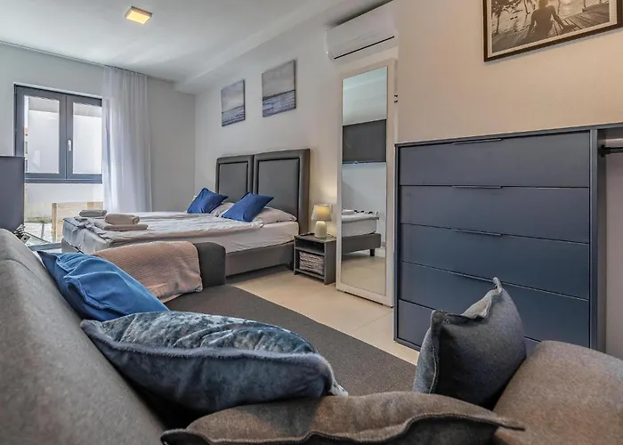 In With Kitchen * 풀라